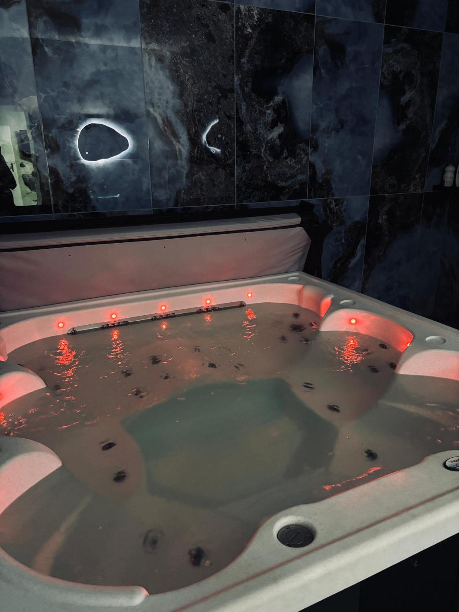 Delicate Addiction Spa Lens Zewnętrze zdjęcie